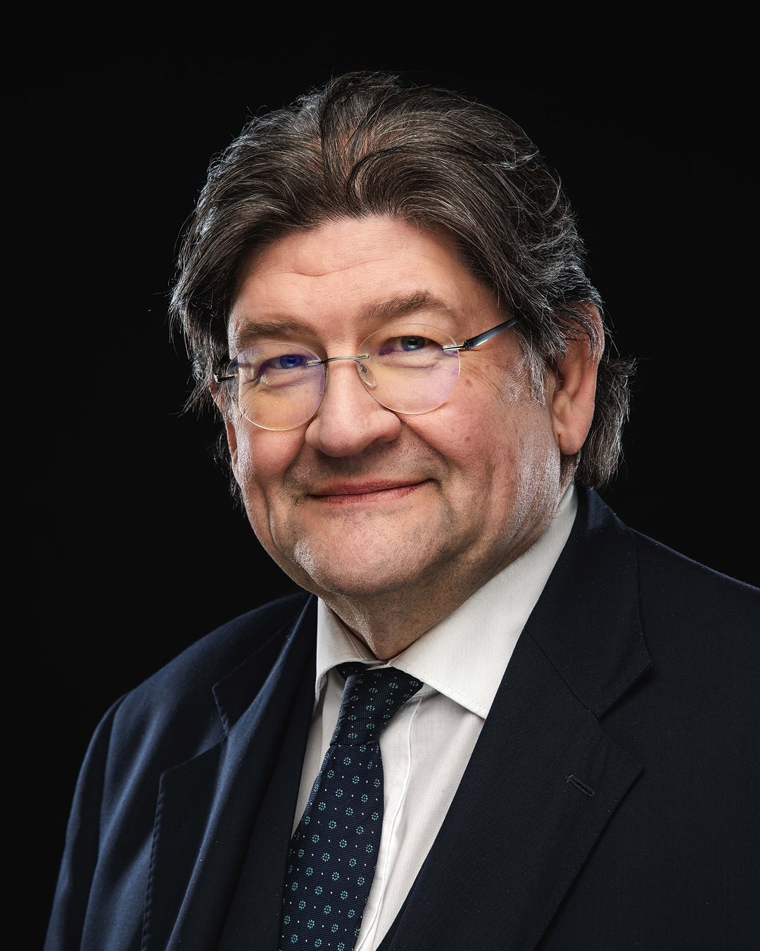 A professional photo of Stefan Zapotocky